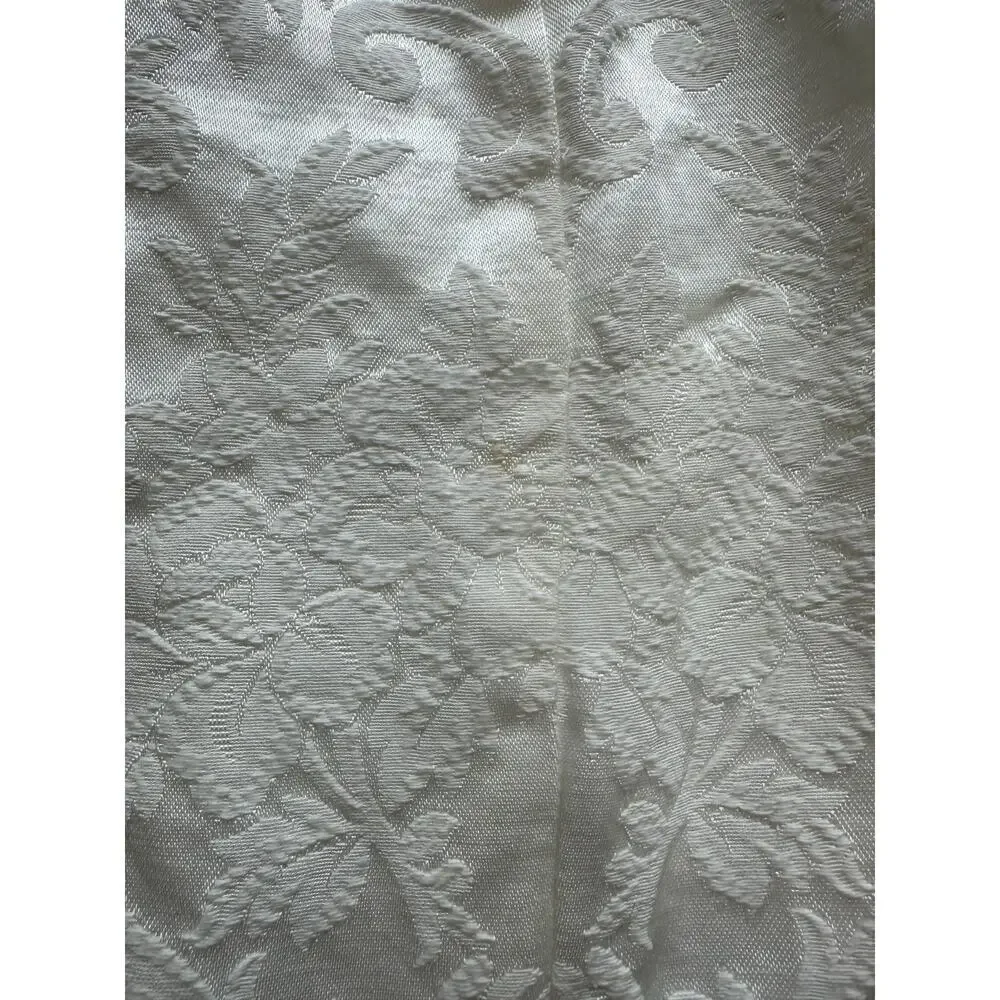 Vintage Cream Embroidered Lace Dress with Side Slit – Size S (Approx. 2/4) - Picture 4 of 11